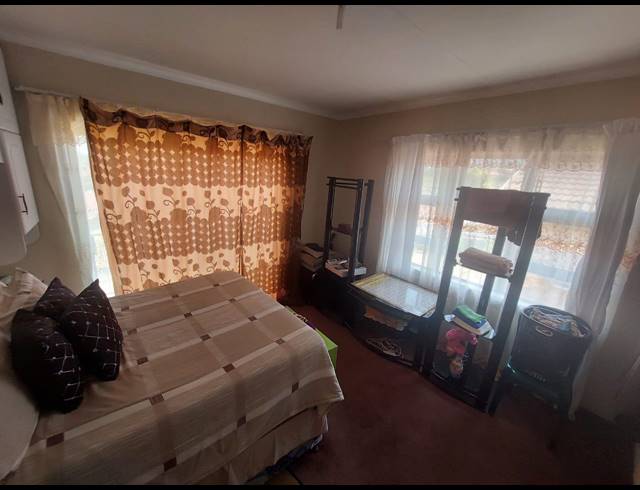 7 BEDROOM FREEHOLD SOLD IN FORDERVILLE